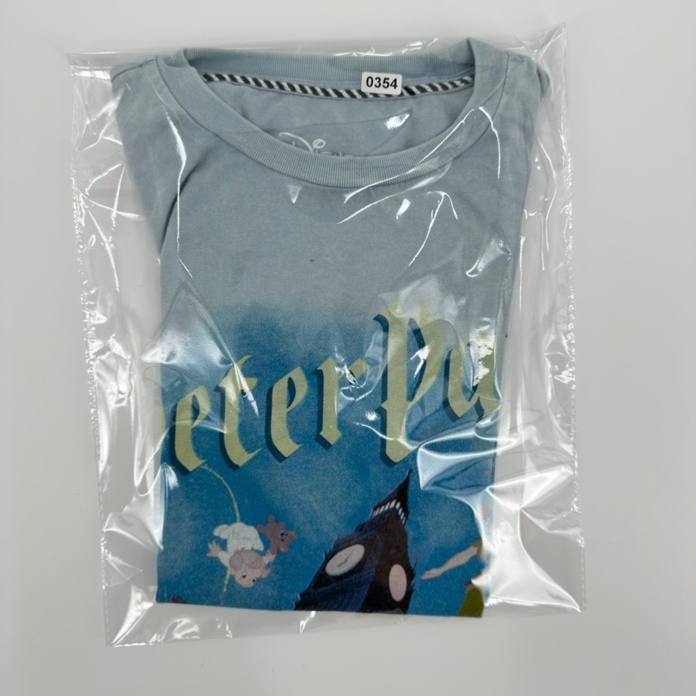 Disney Peter Pan Never Grow Up Acid Wash Blue Graphic Tee Shirt Girls Medium - Picture 9 of 9